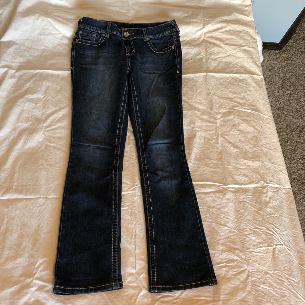 Very comfy, size 5/6 short Maurices brand jeans
